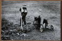 Nagroda „Kuriera Podlaskiego” za najciekawsze zdjęcia o tematyce reportażowej - Jacek Smarz, GOK Mała Zławieś, za dwa zestawy zdjęć pt. „Dzieci” i „11 listopada w Toruniu”