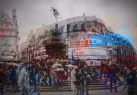 Nagroda Redakcji Miesięcznika „DIGITAL CAMERA” Polska, Warszawa, Gabriela Karbowska, Dom Kultury w Gołdapi, za zestaw zdjęć „Zabrałeś mnie do Londynu”