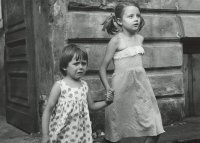 II Nagroda do lat 21 - Zbigniew Woźniak - MDK Białystok - za zestaw „Dzieci przedmieścia”