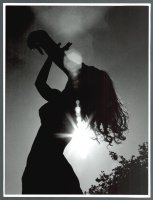 Wyróżnienie do lat 21 - Małgorzata Dembińska, MDK Gorzów Wielkopolski, za zestaw zdjęć pt. „Szamanka” 